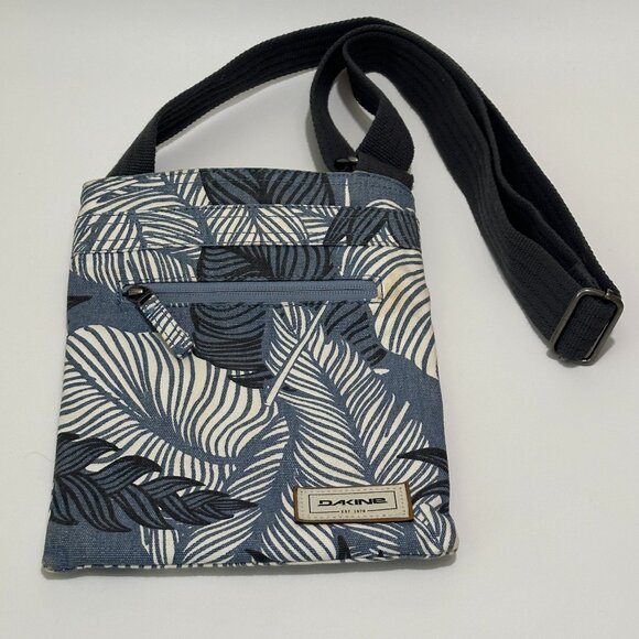 Dakine Jive Crossbody Bag in Breezeway Canvas - GREAT CONDITION - Picture 1 of 6